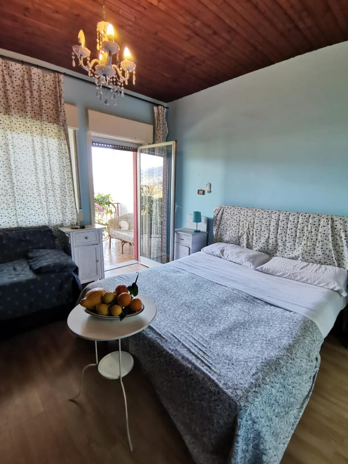 B&B Xenia Патти Экстерьер фото