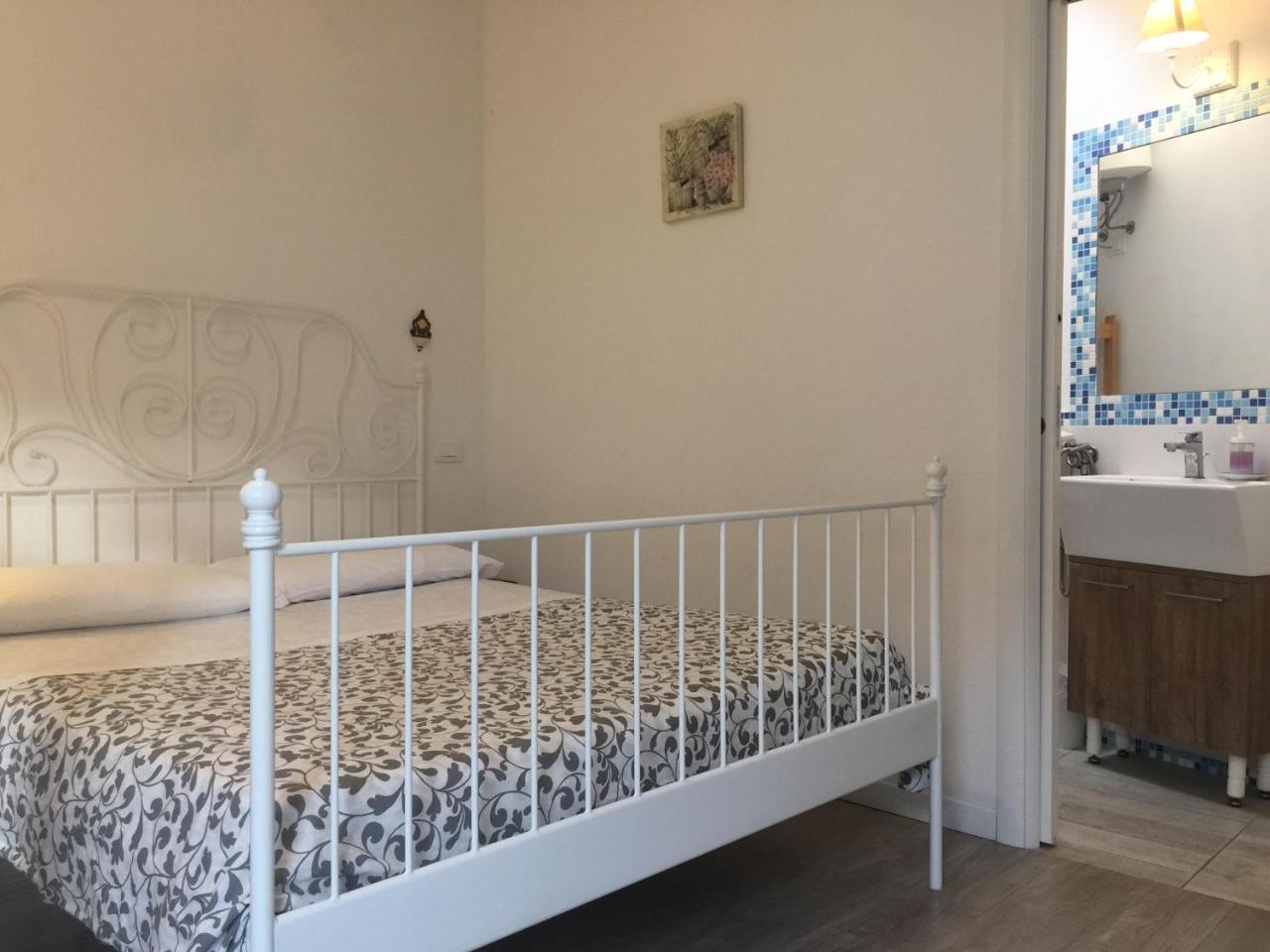 B&B Xenia Патти Экстерьер фото